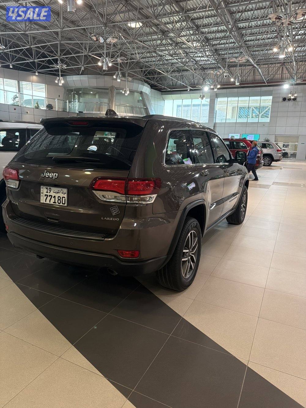 للبيع جيب جراند شروكي1