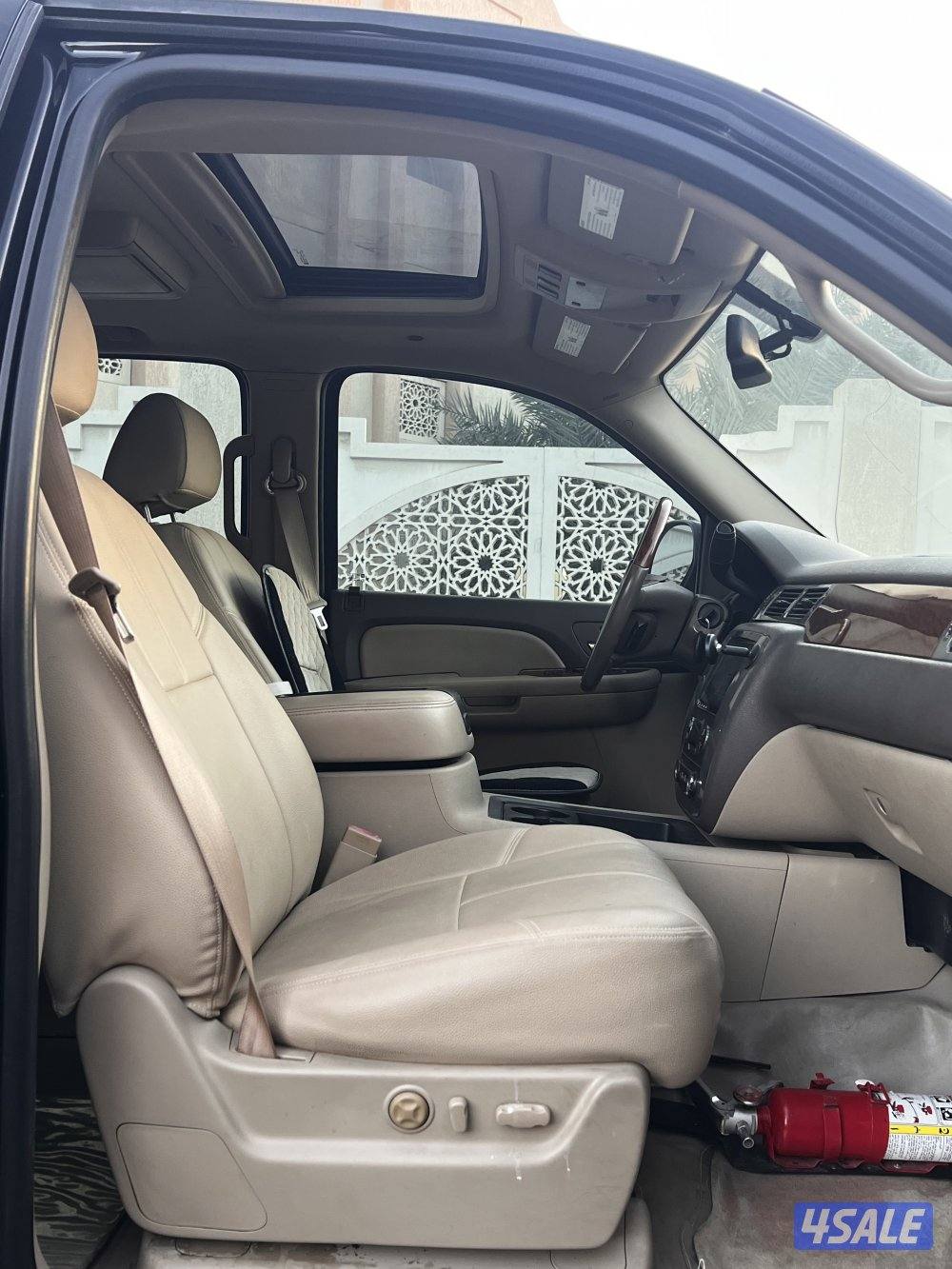 للبيع يوكن اعلى درجة بالوكالة SLT7