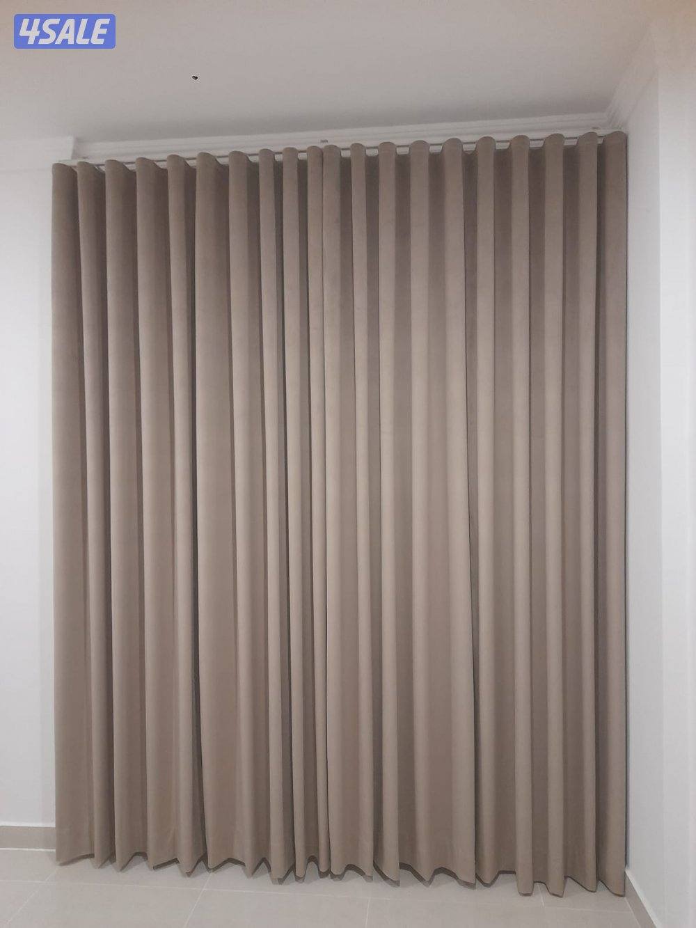 فرش سجاد ومساند ثيل وبلاستيك ستائر الويفي ورول7