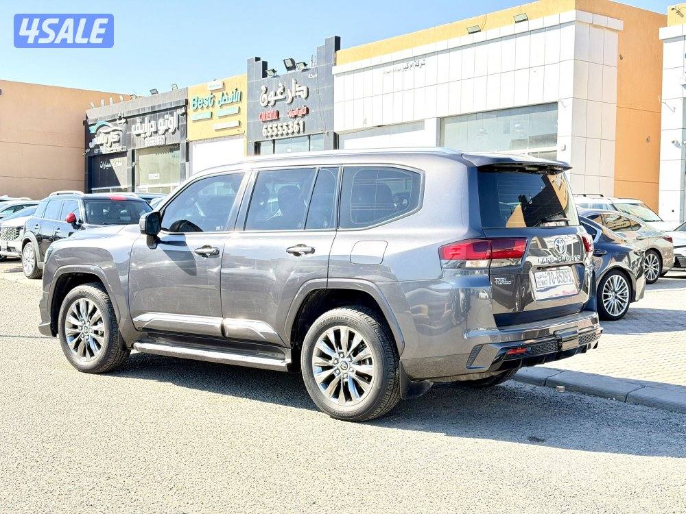تويوتا لاندكروزر GXR ايروS توين تيربو 2023 الساير2