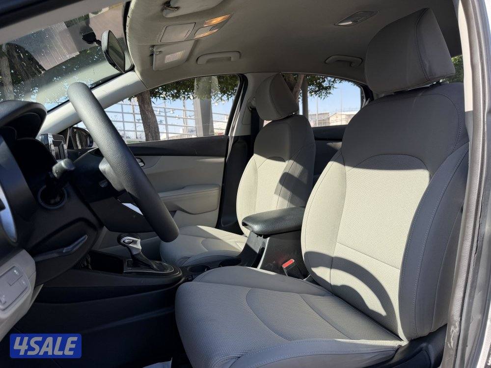 كيا سيراتو موديل : 2019 عداد : 147 الف كم وارد الوكاله شرط الفحص6