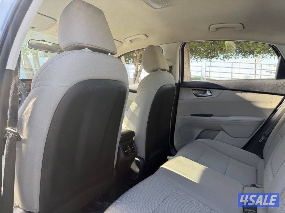 كيا سيراتو موديل : 2019 عداد : 147 الف كم وارد الوكاله شرط الفحص10