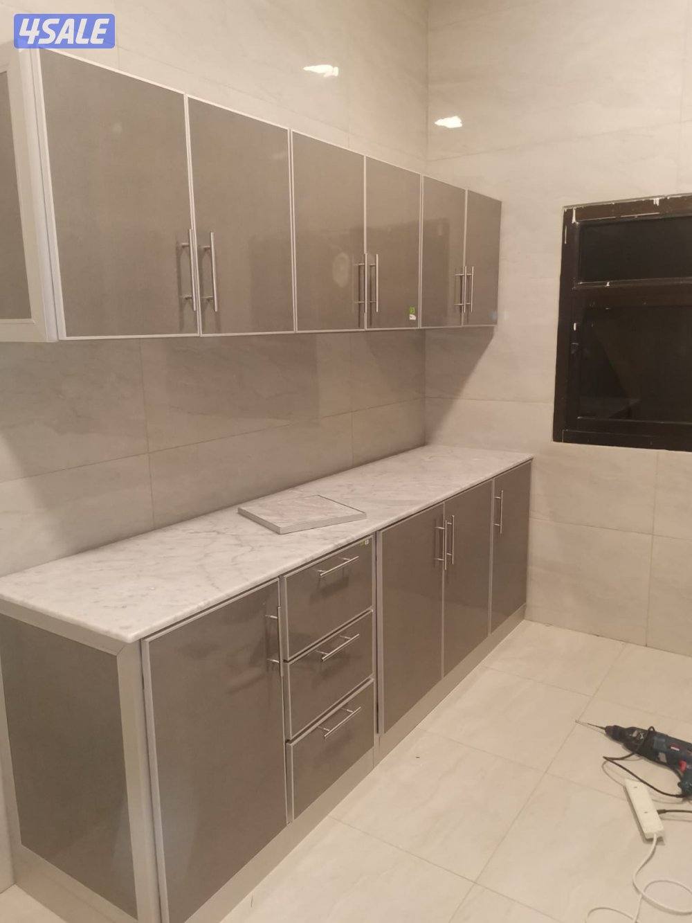 المینیم شتر شباک و باب9