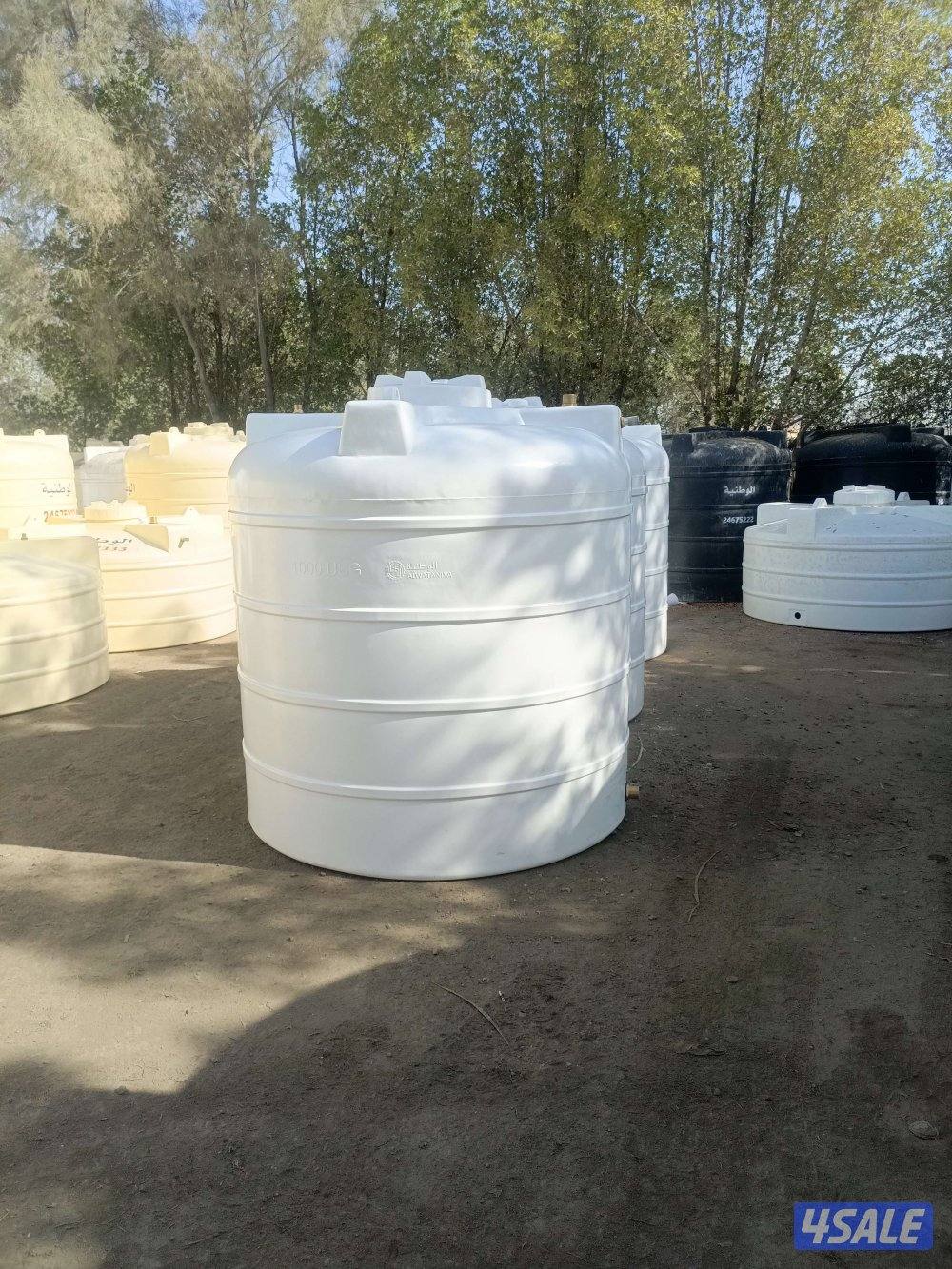 يوجد خزانات مياه وصيانه سخان مركزي وتصليح الخزانات وتركيب فلات10