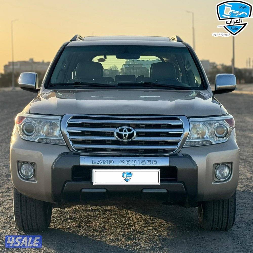 لاندكروزر VXR  20111