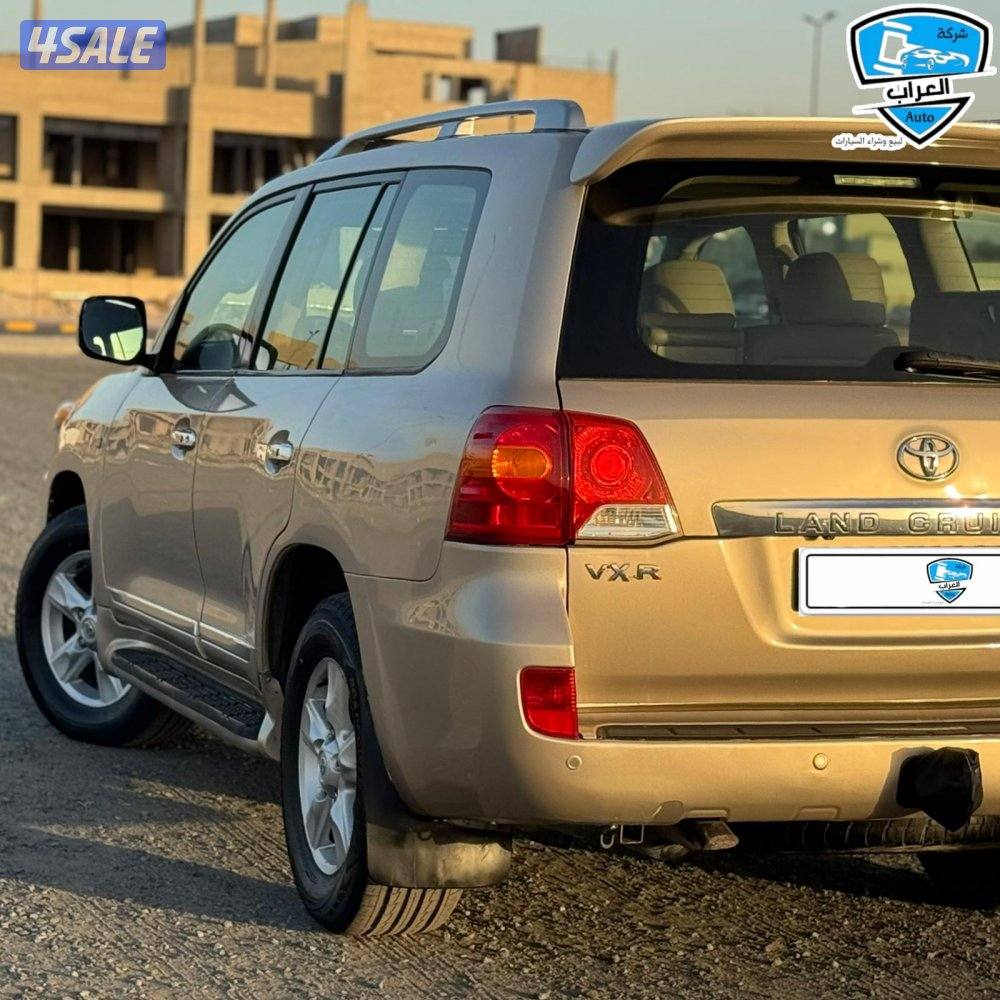 لاندكروزر VXR  201111