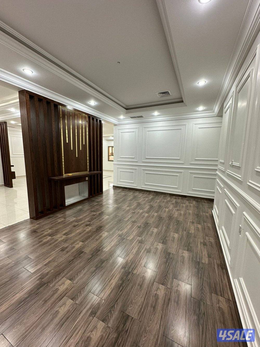 للإيجار دور ارضى بالفحيحيل ق١ مع ديوانيه2