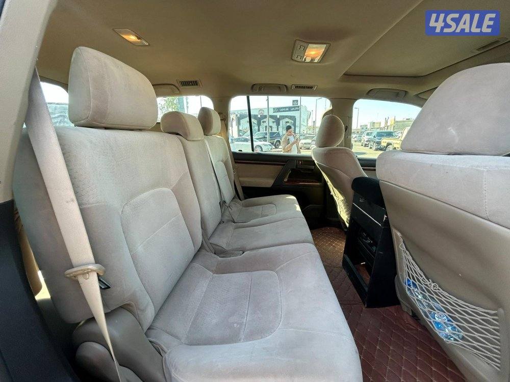 تويوتا لاند كروزر V8-GX.R  موديل 20114