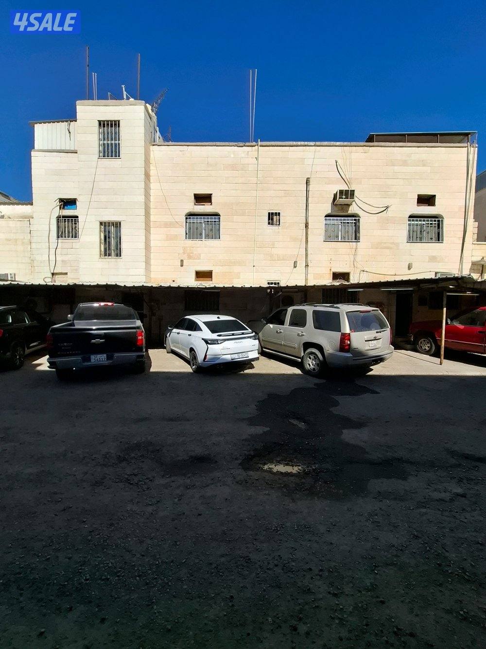 للبيع بيت في الرابيه0