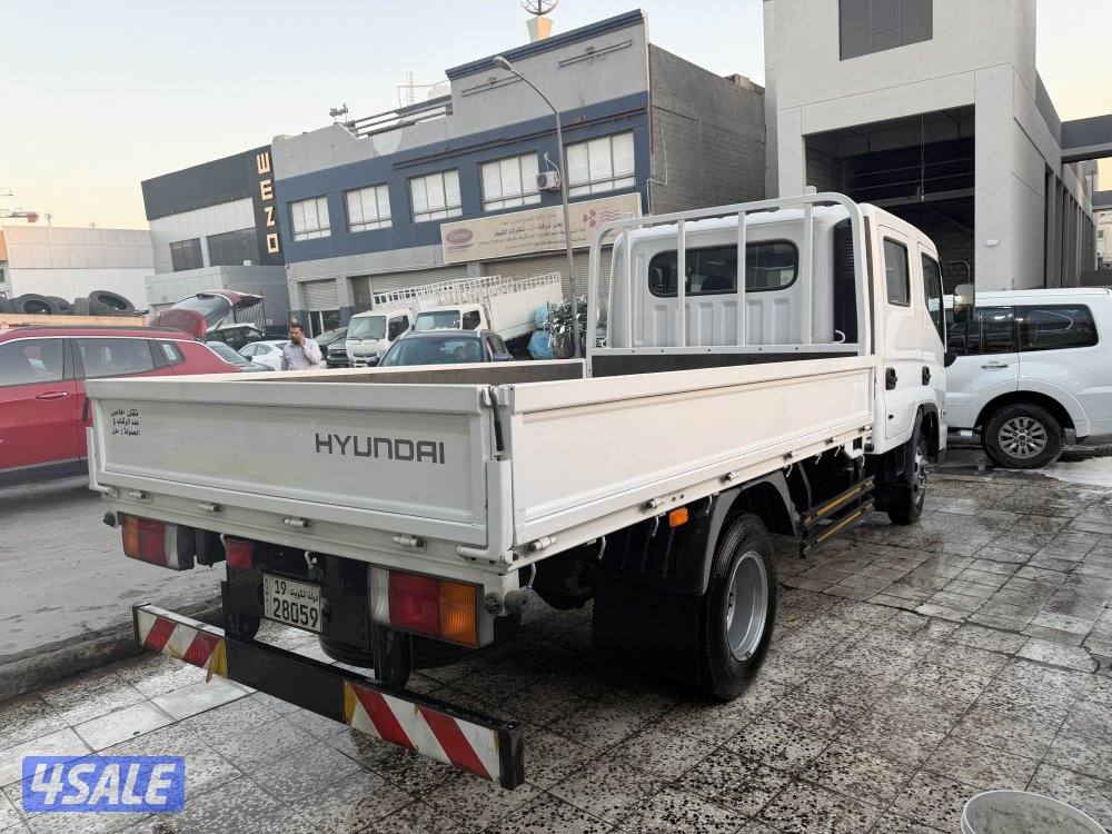 هاف لوري عداد 7 الاف كم كالجديد1