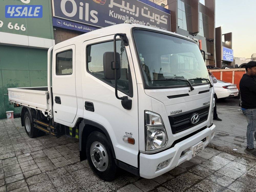 هاف لوري عداد 7 الاف كم كالجديد6