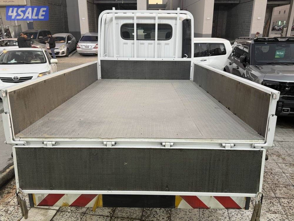 هاف لوري عداد 7 الاف كم كالجديد8