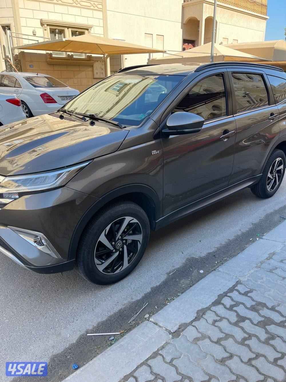 تحت الكفالة سيرفس منتظم9