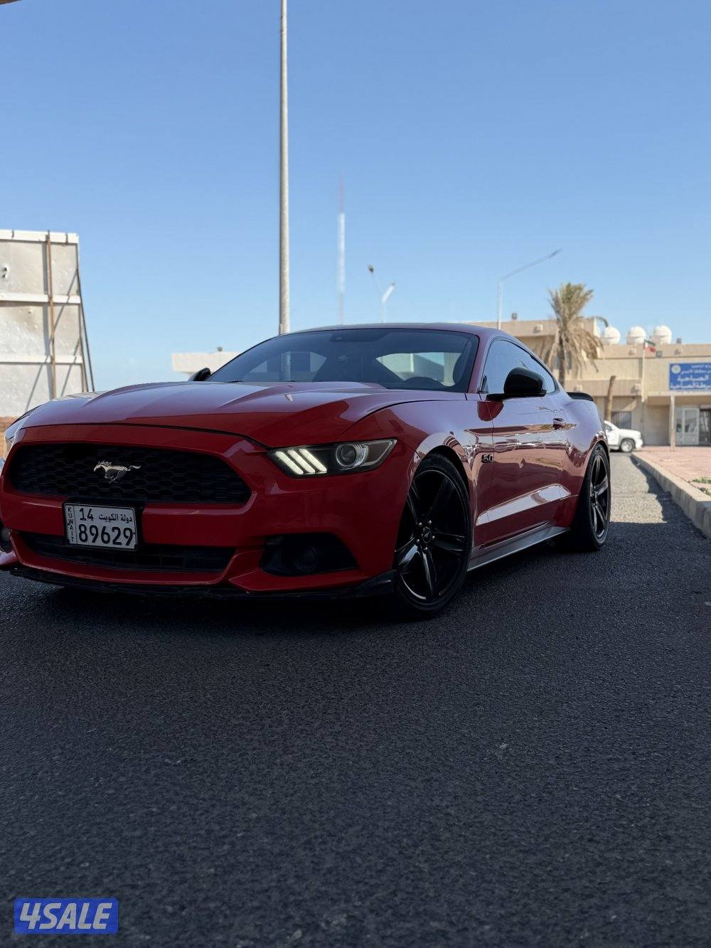 للبيع موستنق ٦ سلندر0