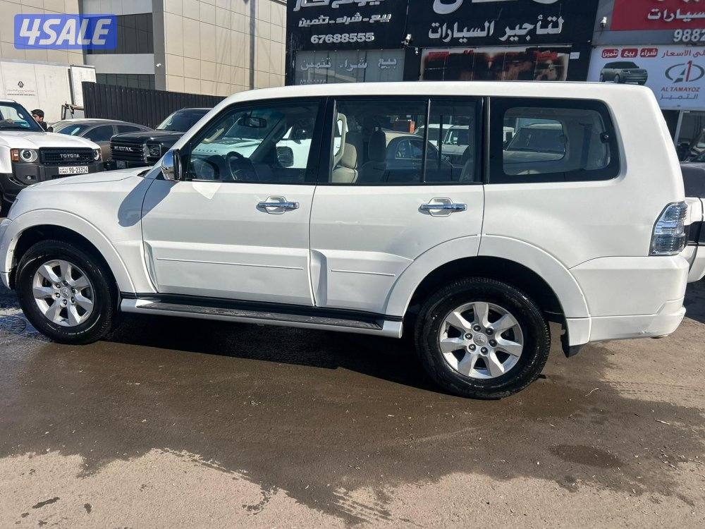 ميتسوبيشى باجيرو -V6 موديل 2020 ماشى 133.000 k.m  وارد الملا .2