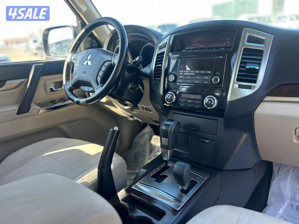 ميتسوبيشى باجيرو -V6 موديل 2020 ماشى 133.000 k.m  وارد الملا .7