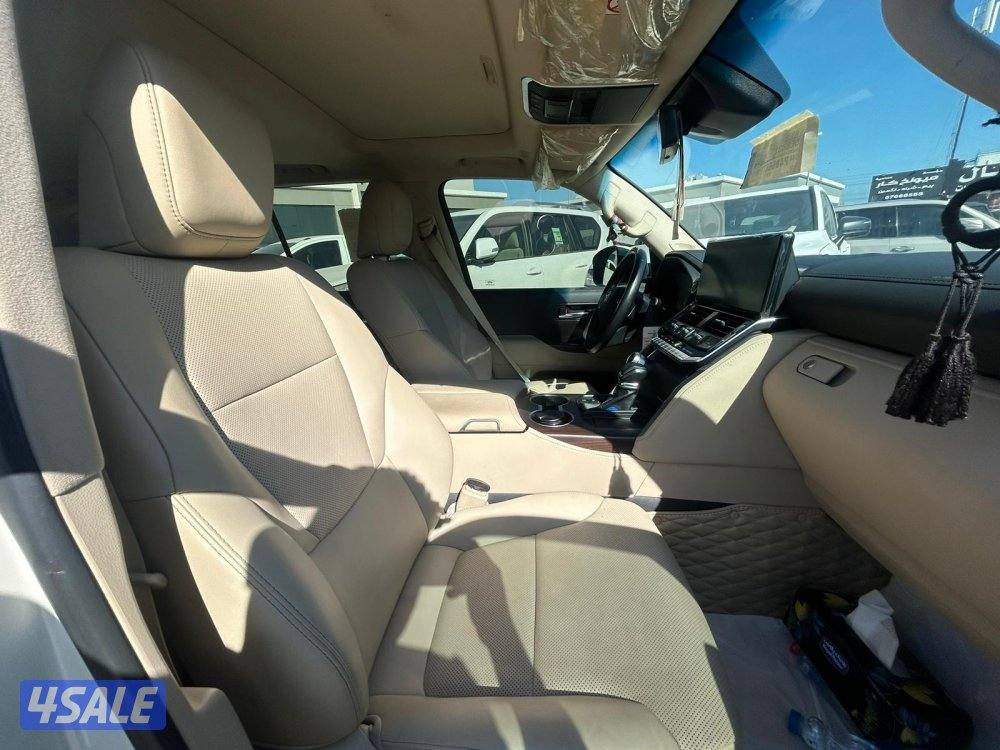 تويوتا لاند كروزر GX.R AEROs  twin turbo.V65