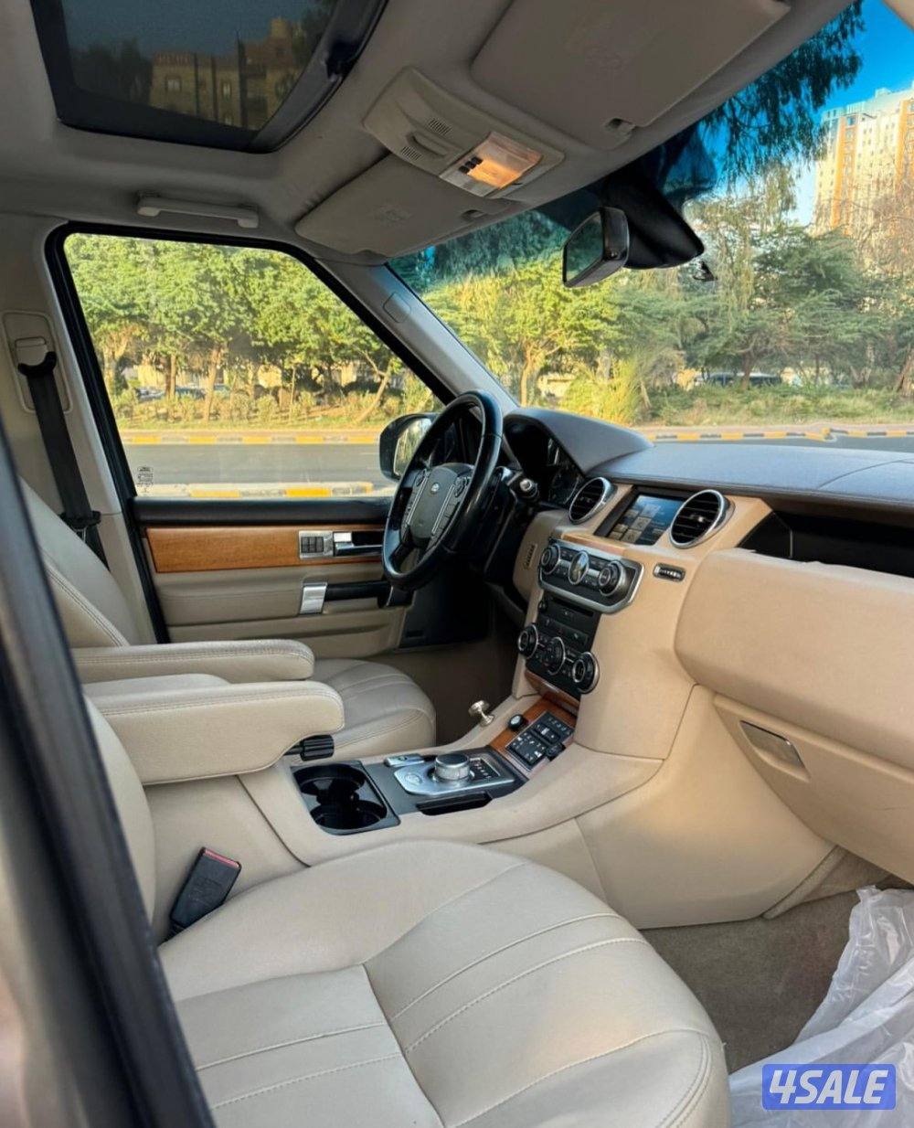 لاندروفر دسكفري 20168