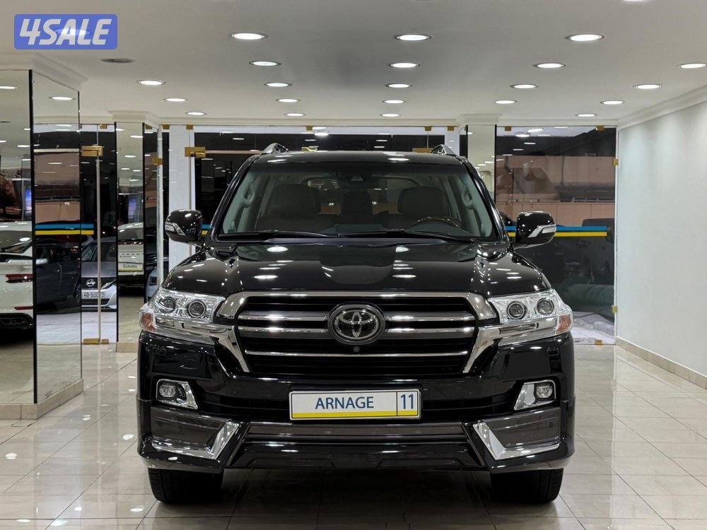 لاندكروزر GRAND TOURING S وكالة موديل ٢٠٢١ عداد ١٣٠ الف كيلو2