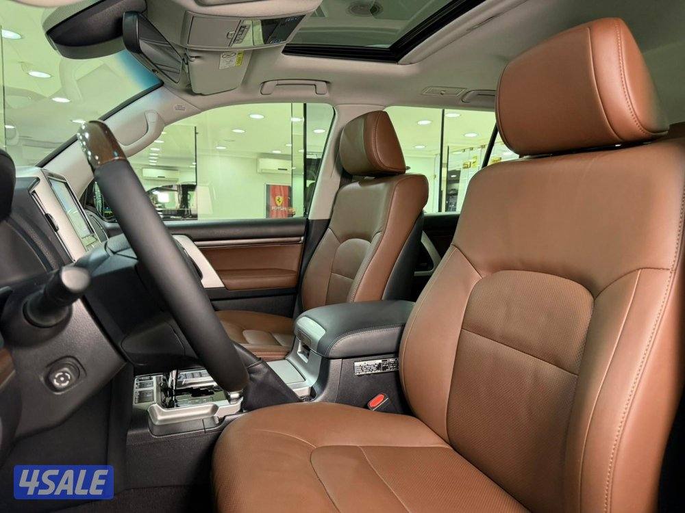 لاندكروزر GRAND TOURING S وكالة موديل ٢٠٢١ عداد ١٣٠ الف كيلو5