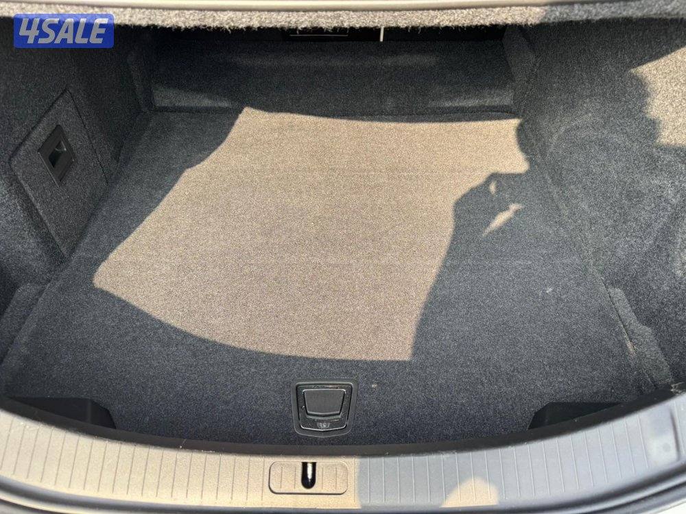 كاديلاك XTS4 مديل 2013 ماشي 41 نظيفه جدا بحالة نادره شرط الفحص11