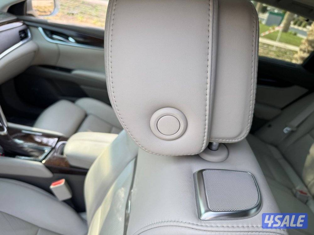 كاديلاك XTS4 مديل 2013 ماشي 41 نظيفه جدا بحالة نادره شرط الفحص12