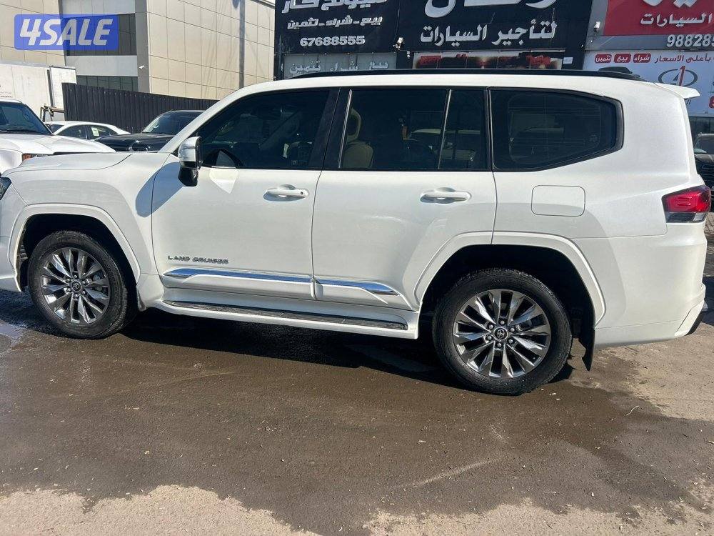 تويوتا لاند كروزر GX.RAEROs_V6 موديل 2023 ماشى 75.000 k.m2
