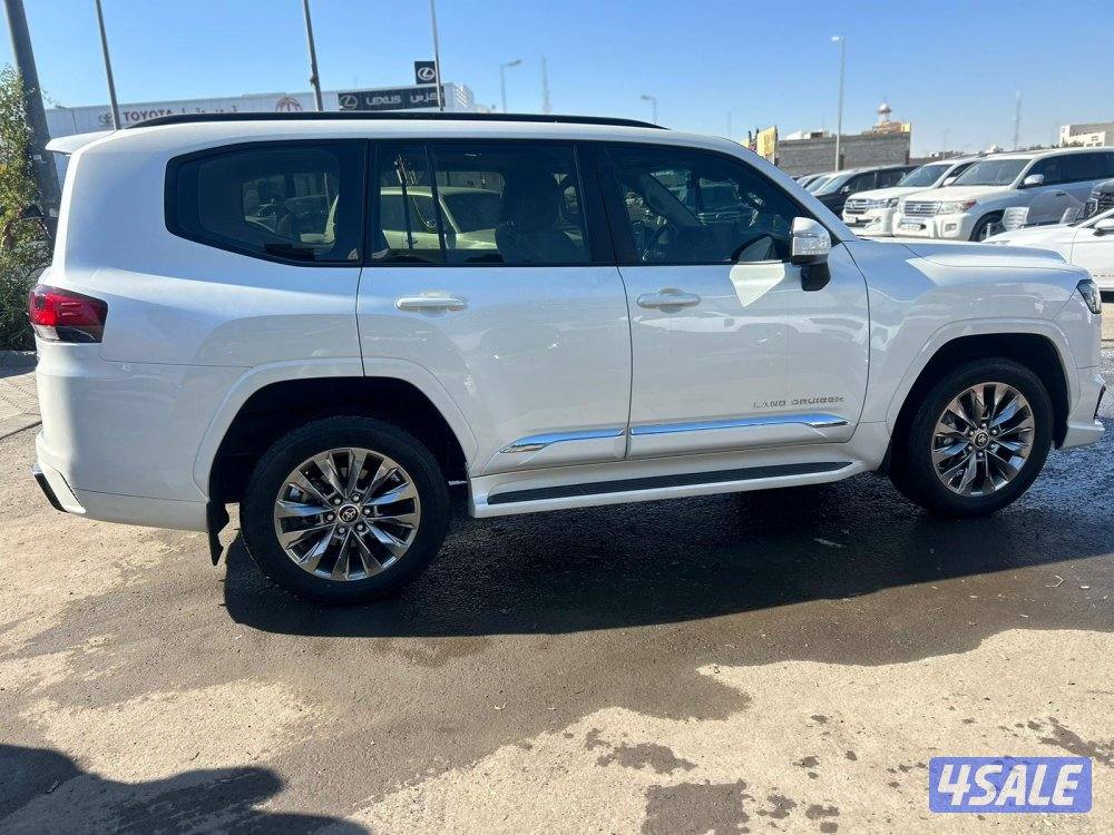 تويوتا لاند كروزر GX.RAEROs_V6 موديل 2023 ماشى 75.000 k.m3