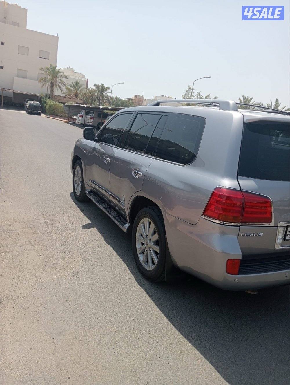 جيب لكزس الدرجة الاولى  نظيف 20100