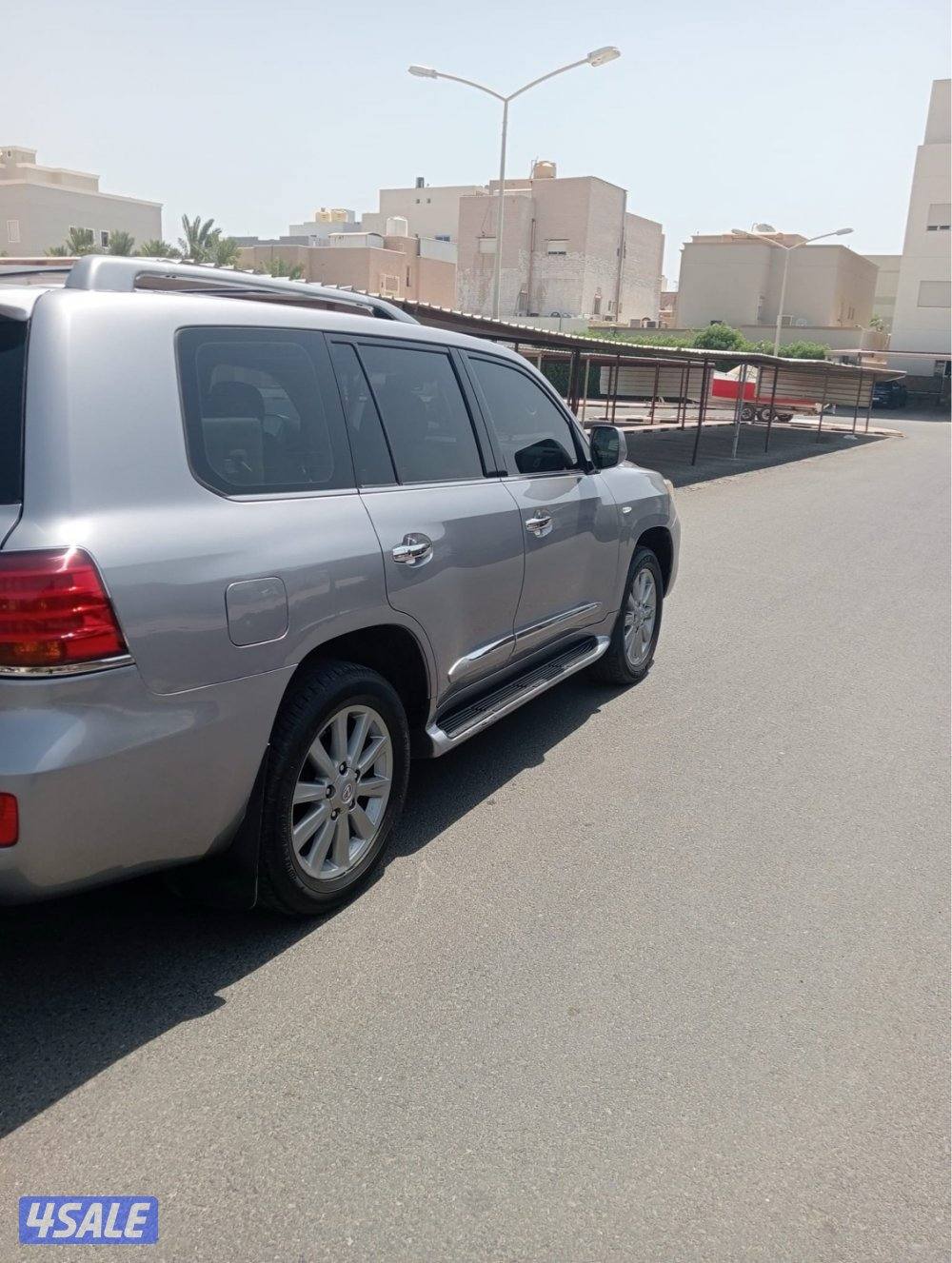 جيب لكزس الدرجة الاولى  نظيف 20101