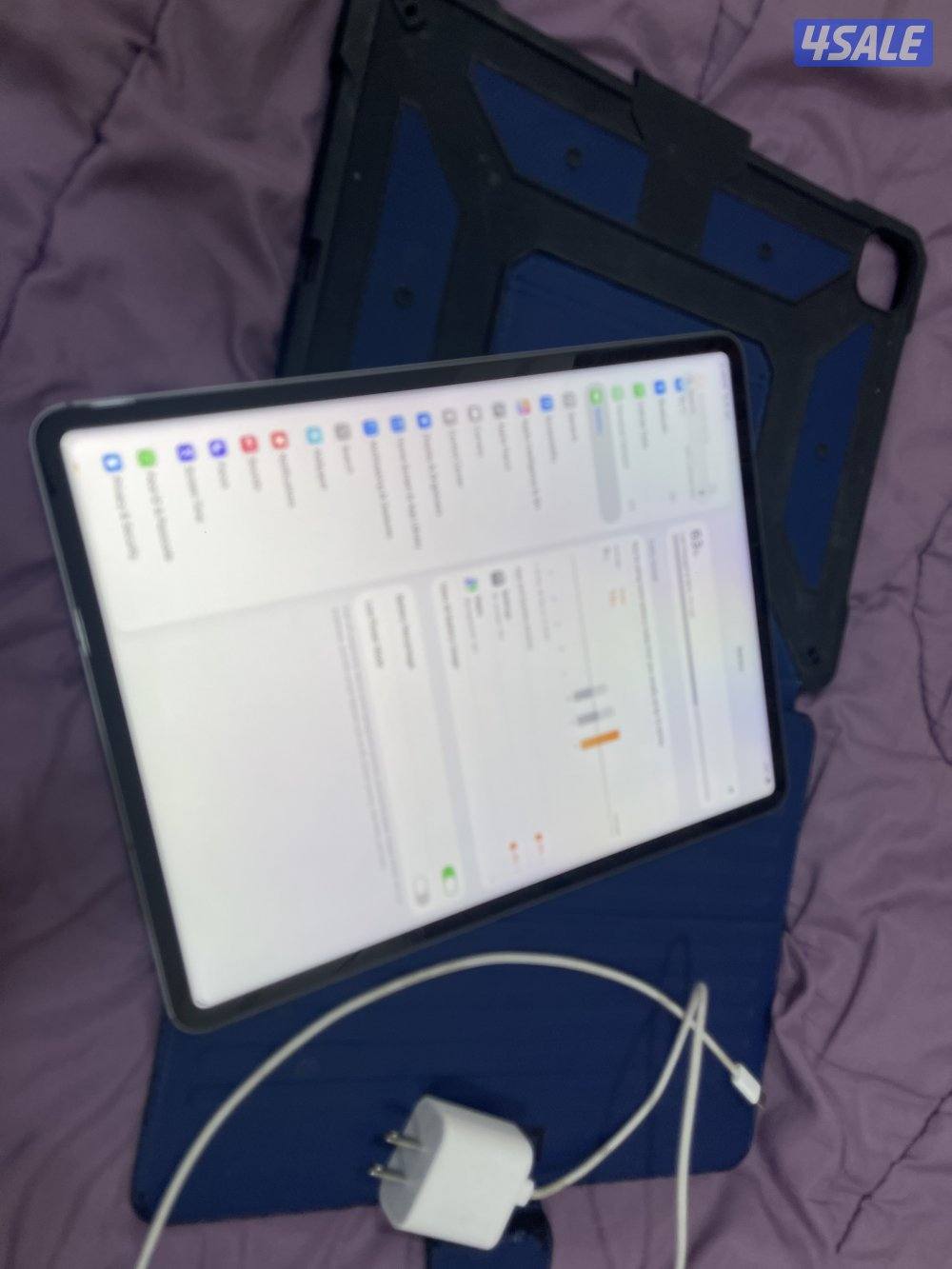 ايباد برو 12.9 بوصة 1000 قيقا ون تيرا بطارية 86 ام تو m2 نظيف مو مصلح1