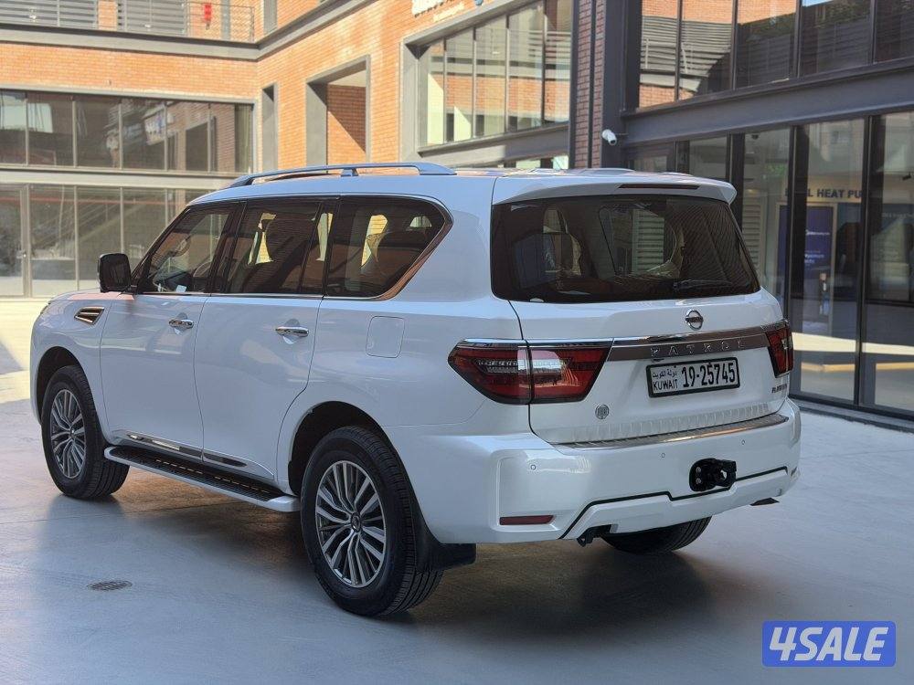 باترول بلاتينيوم سيتي موديل 2020 عداد 117 الف كم وكالة الكويت البابطين7