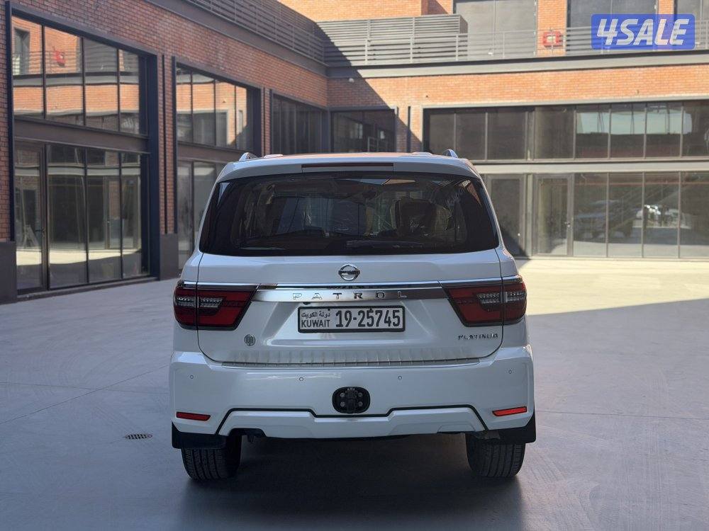 باترول بلاتينيوم سيتي موديل 2020 عداد 117 الف كم وكالة الكويت البابطين11