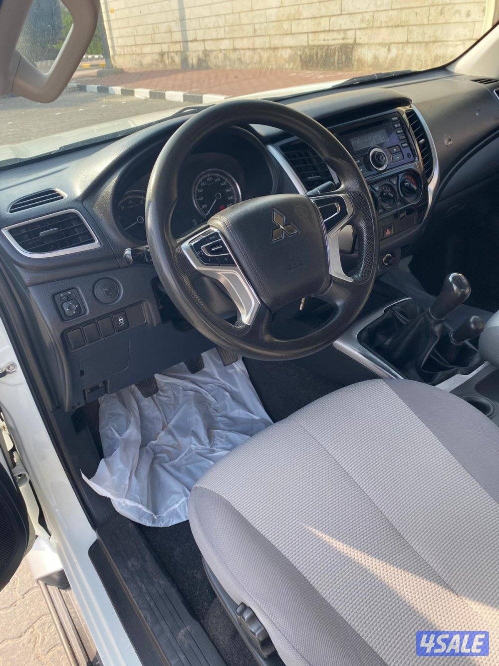 2022 (بنزين)MITSUBISHI دبل قير8
