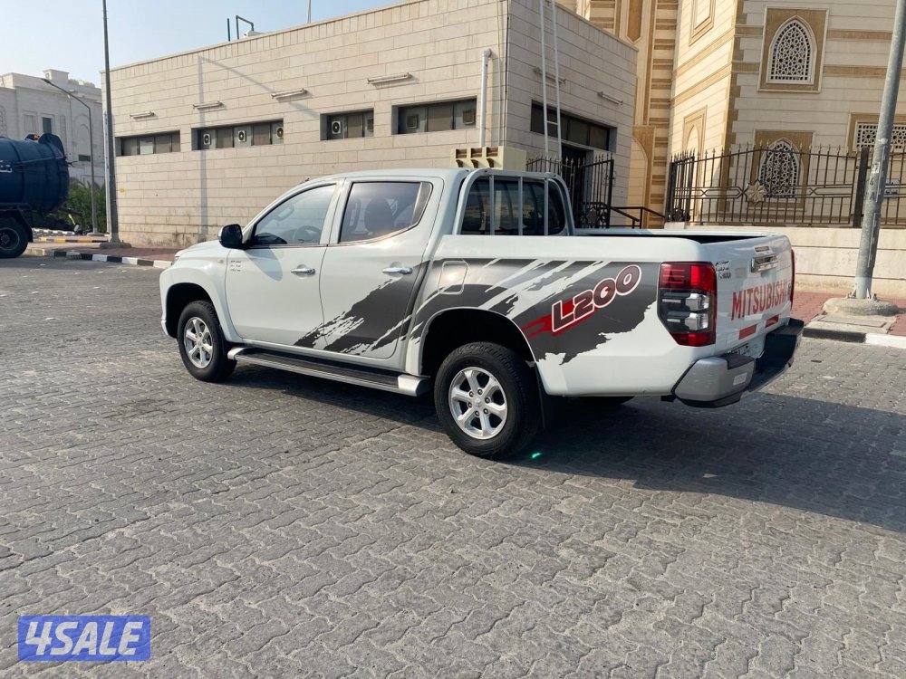 2022 (بنزين)MITSUBISHI دبل قير10