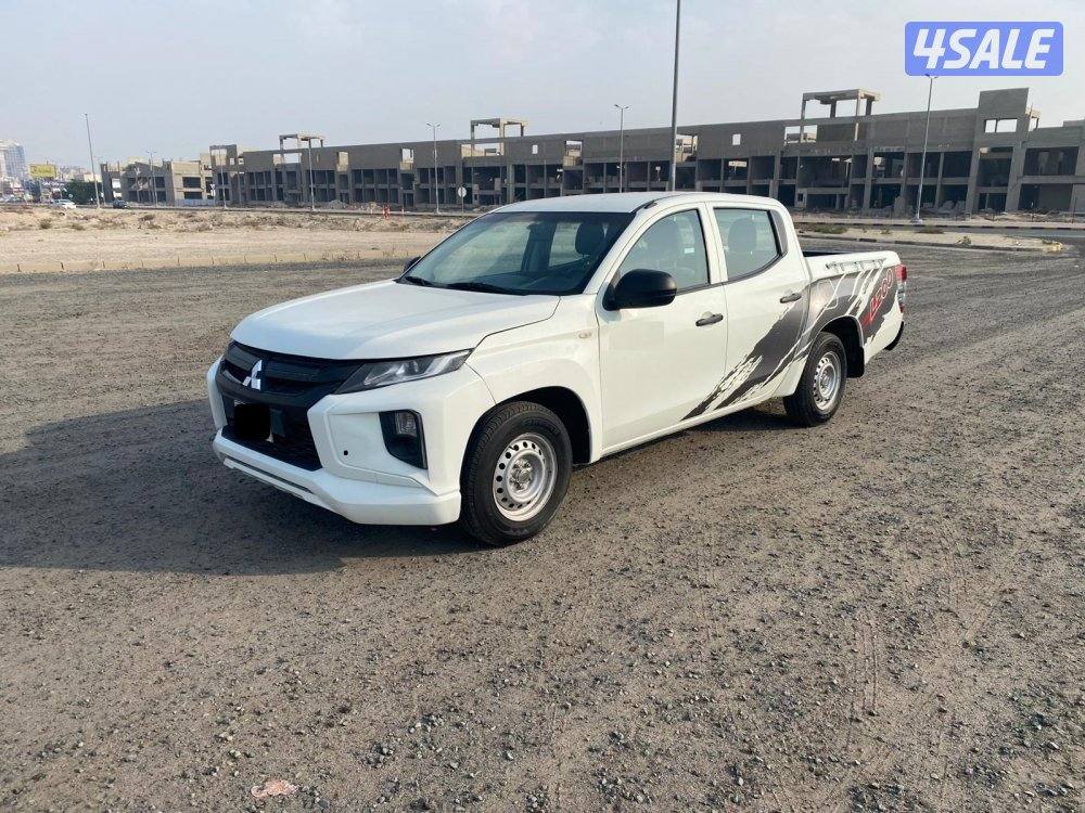 2022ميتسوبيشي0