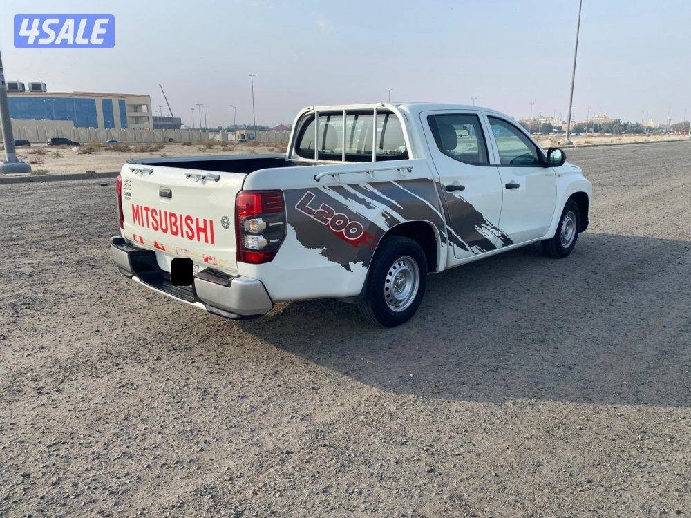 2022ميتسوبيشي4