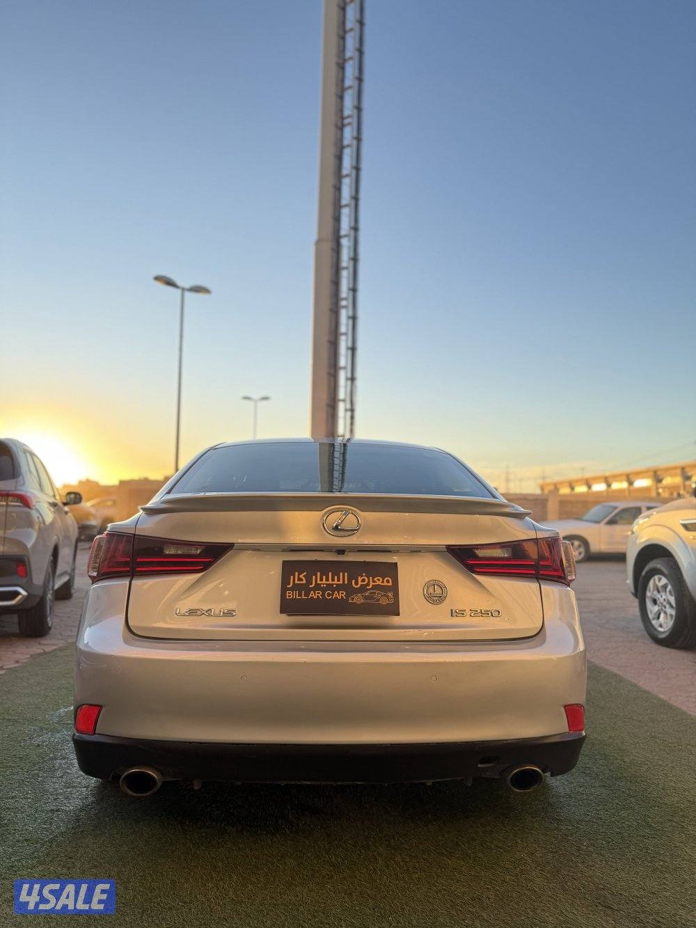 لكزز is250 مديل 2014 سبورت الفل كامل المواصفات اعلى درجه شرط الفحص5