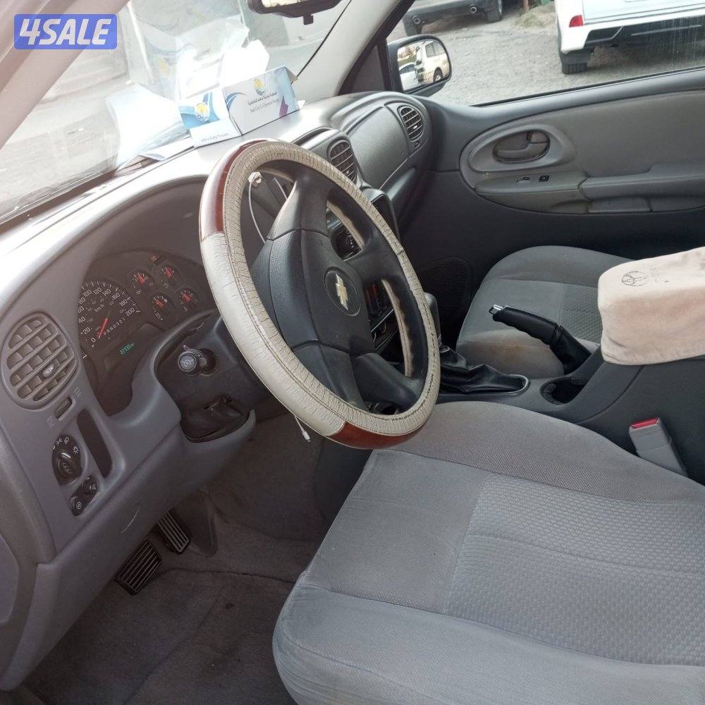 للبيع تريل بايزر موديل ٢٠٠٨ شرط الفحص0