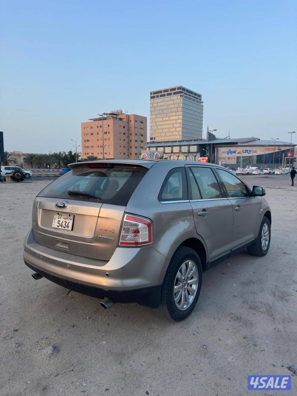 فورد ايدج 2008 كاملة المواصفات بحالك ممتازة5