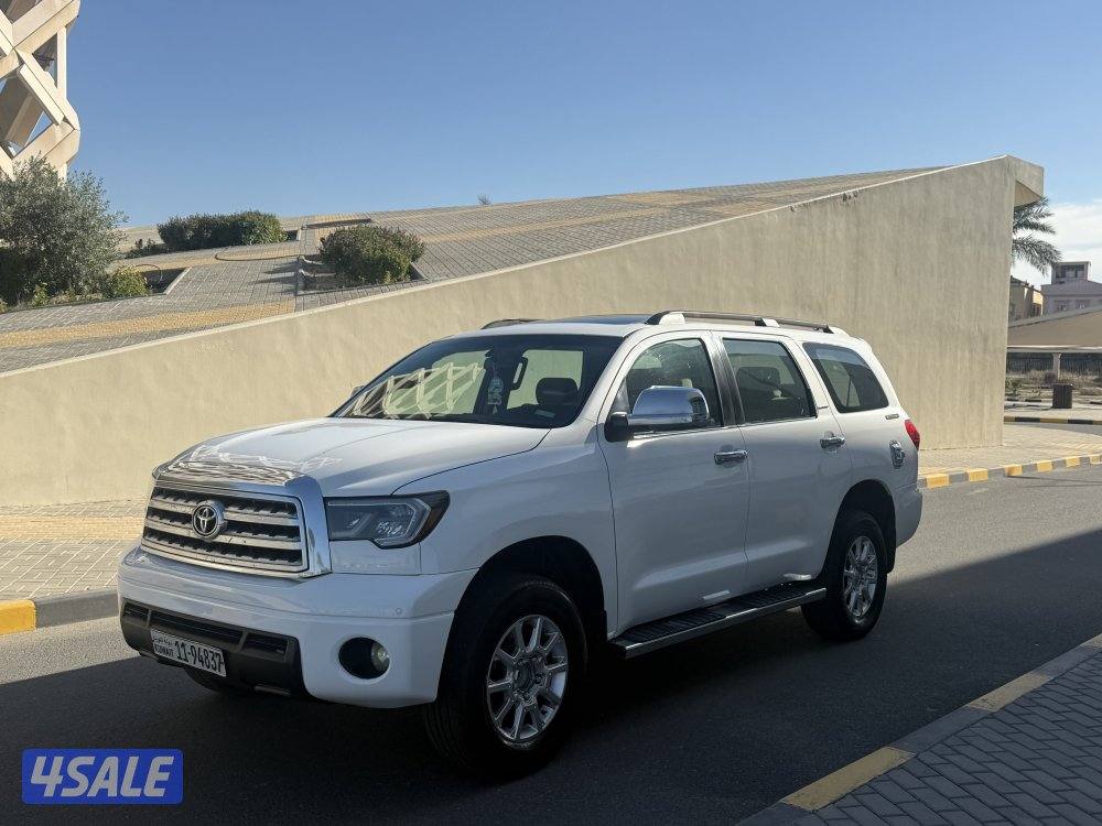 للبيع سيكويا موديل 2012 وارد الساير بحاله1