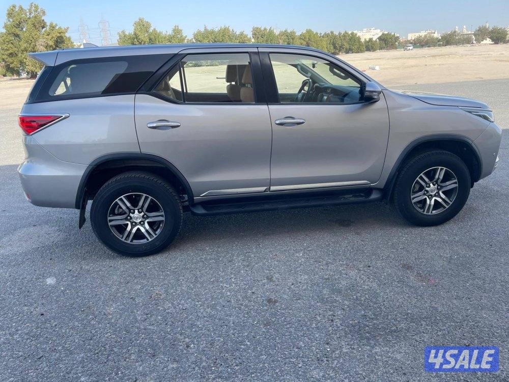 2023فورتشنر V4 (4X2)4