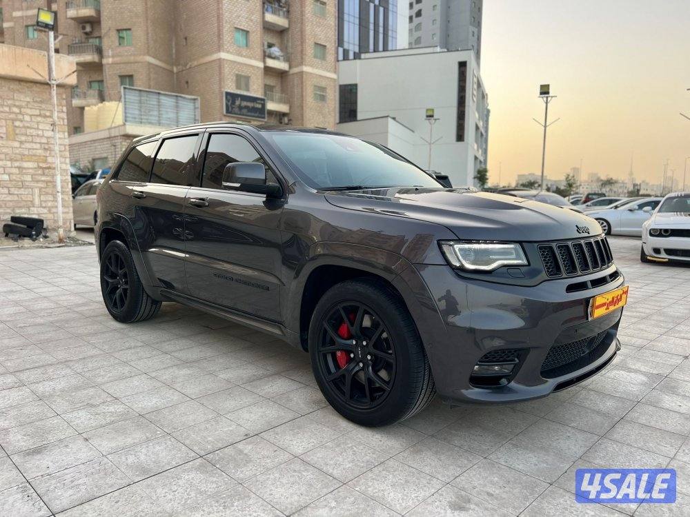 قراند شروكي 2018 SRT بحالة الوكاله صبغ الوكاله كامل المواصفات2