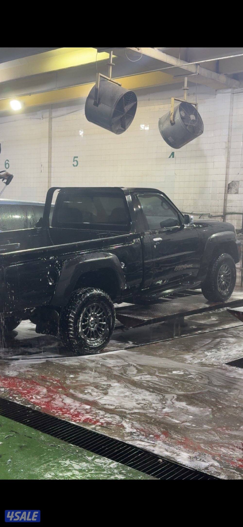 وانيت نيسان موديل 2015 ماشي 270 شوته هدرز معاوانات اربع1