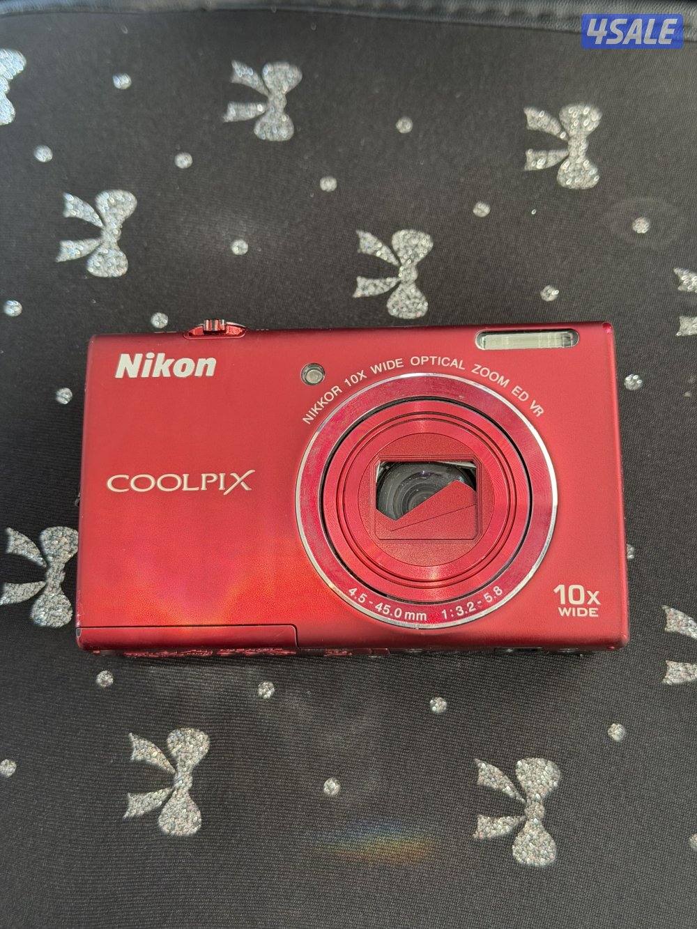 كاميرا نيكون coolpix 10x wide مستعمله معاه الشحن بدون بطاريه وميموري0