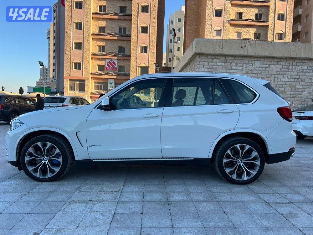 بي ام 2014/X5 ماشي 160 الف بحالة الوكاله صبغ الوكاله شرط الفحص3