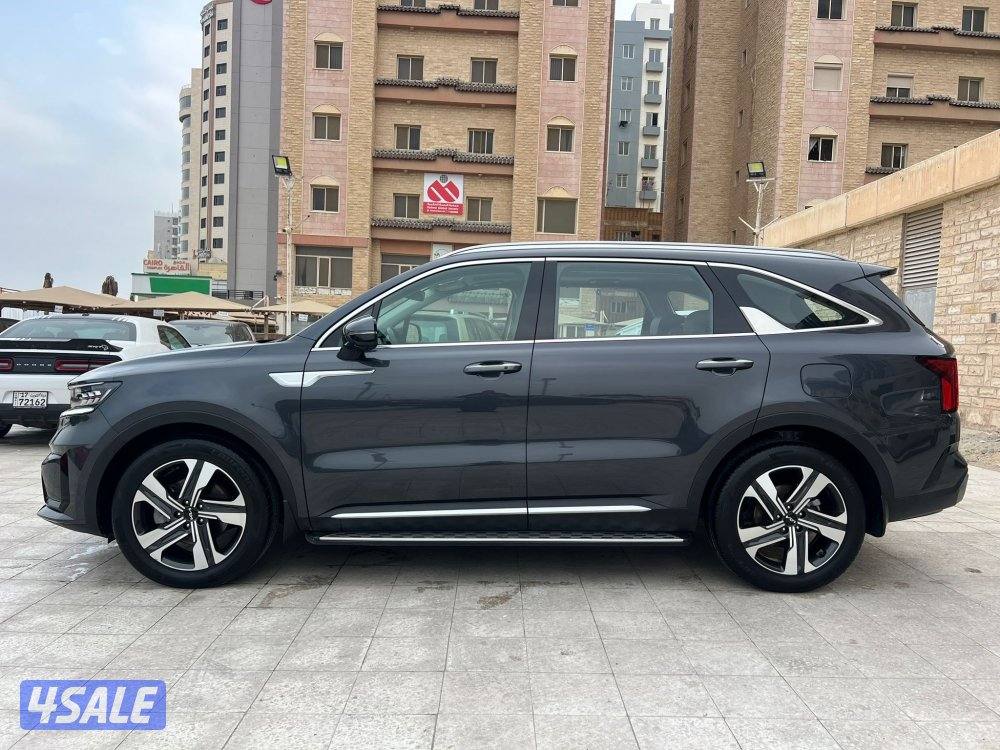 كيا 2023 سورينتو ماشي 60 الف بحالة الوكاله صبغ الوكاله شرط الفحص3