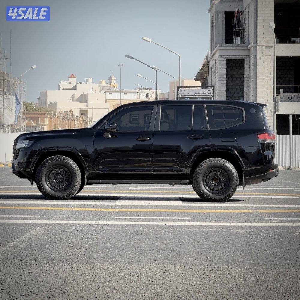 لاندكروزر GXR - 20230