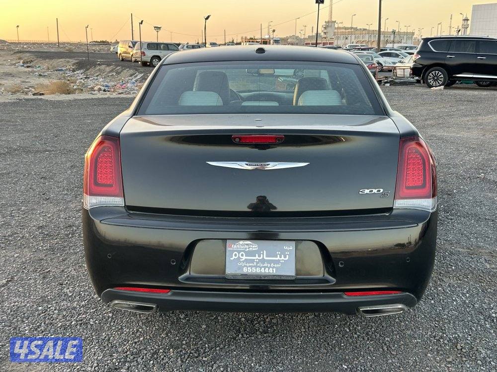 للبيع كرايزلر 20214