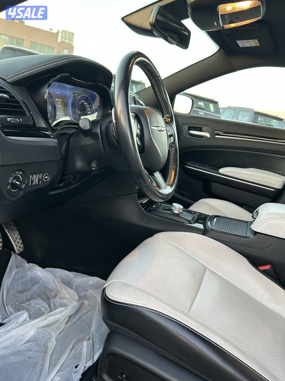 للبيع كرايزلر 20219